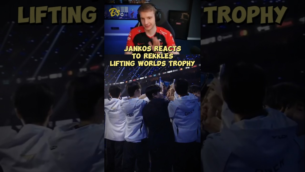 Jankos was so happy to see Rekkles lifting Worlds trophy! 