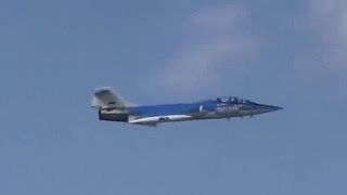 F-104 Turning radius...How BIG is it?
