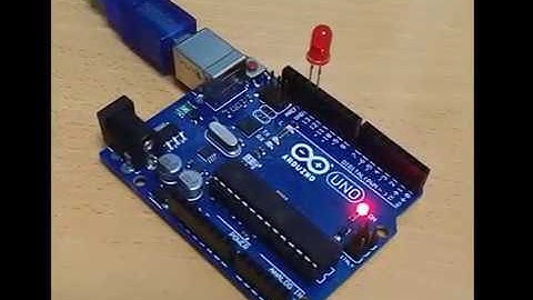 測試 Arduino LED 閃爍程式的實際示範