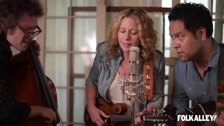 Folk Alley Sessions: Amy Helm & The Handsome Stran...
