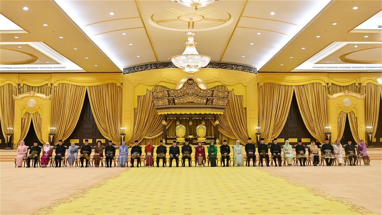 Majlis Santapan sempena memuliakan Mesyuarat Raja-Raja ke-262