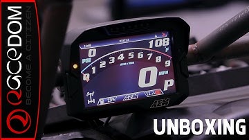 Unboxing the AEM CD-7G Carbon Non-Logging