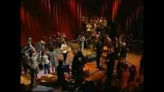 2/2 - Mundo Livre S/A "Livre Iniciativa" no Programa Música Brasileira (Multishow) em 2001