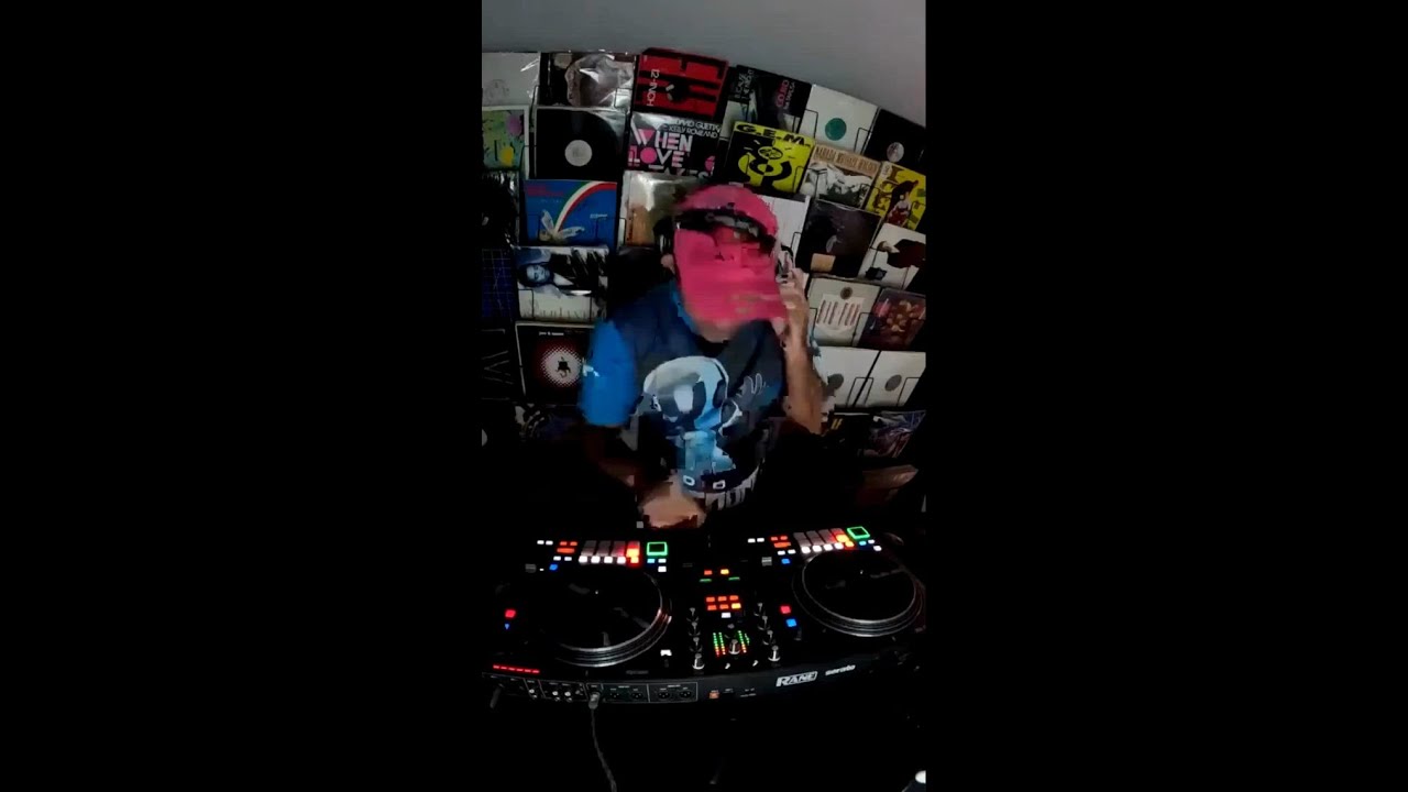 Aperta o play e sente a energia.