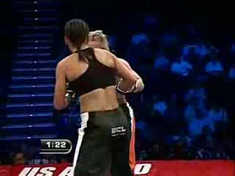 Munah Holland vs. Jennifer Santiago Fight 1