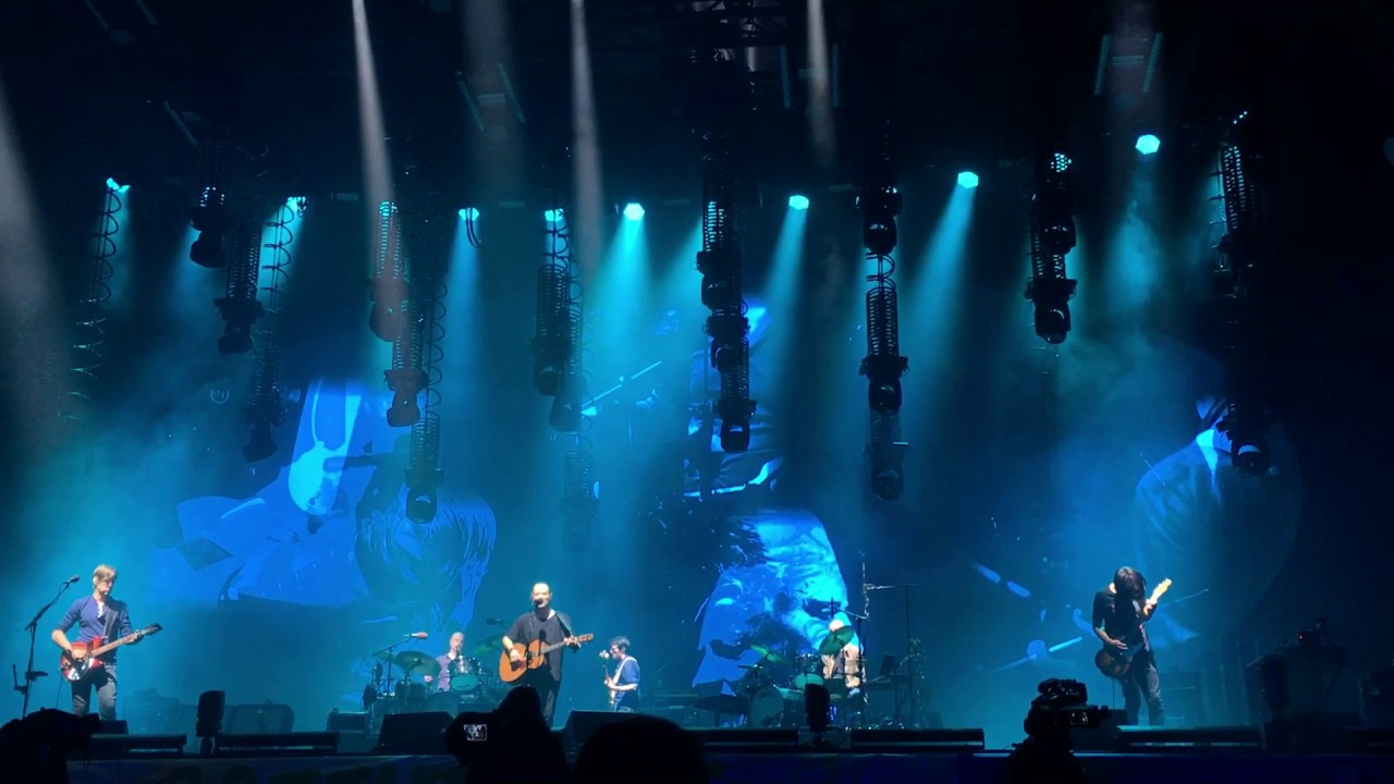Glastonbury Radiohead fake plastic trees 2017 YouTube