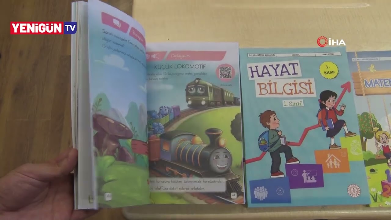 Ücretsiz ders kitapları sıralardaki yerini aldı