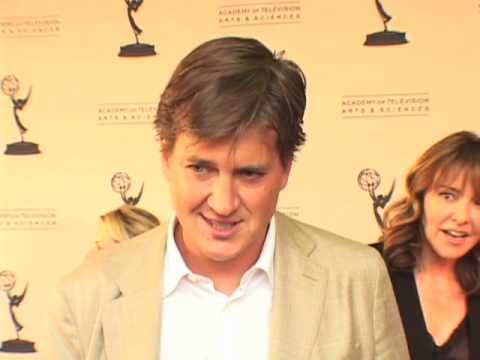 Cougar Town's Bill Lawrence demonstrates the "worl...