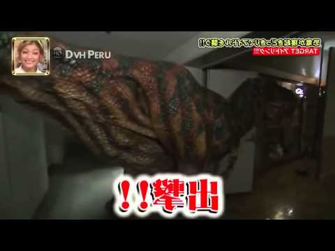 japanese-prank-dinosaur-t-rex-in-hall-way-part-2