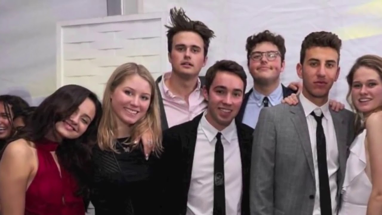 Malia Obama KISS new boyfriend Rory Farquharson