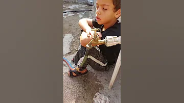 الاحوازالعربية السةس کرخه مسیر اهودشت مناطق نظلوم وبی امکانیات وبی آب شرب 