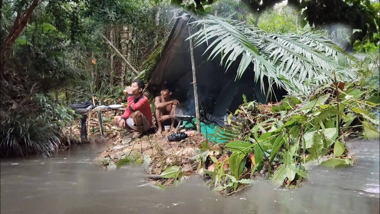 CAMPING 2 HARI BERBURU DAN MENCARI IKAN DI ALAM KALIMANTAN