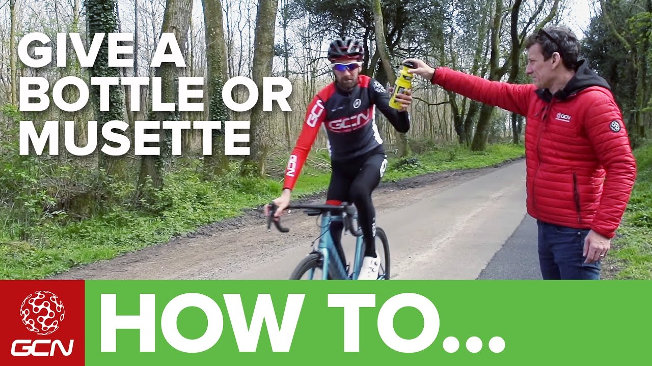 How To Give And Take A Bottle Or Musette From The Roadside - YouTube