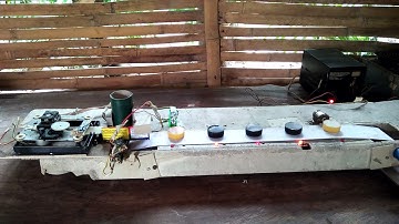 Sorting Machine using shift register to trace the material on the conveyer