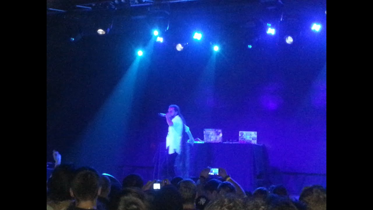 Децл - Мои слезы, моя печаль 25/10/2015 @ Sentrum - YouTube