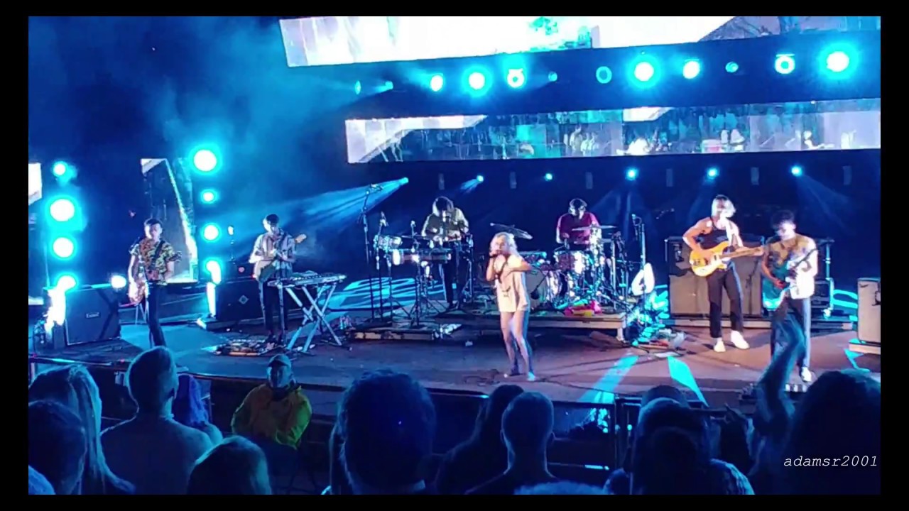 Red Rocks Paramore Paramore - Pool - Live at Red Rocks - YouTube