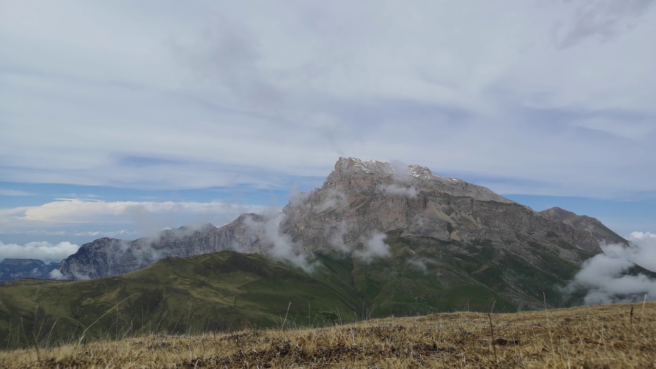Вершина Кариу Хох