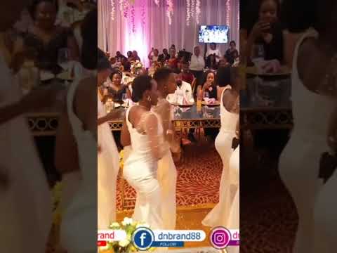 Vibe La Mamaids Lawachanganya Wageni Waalikwa Usiku Wa Mkeshi Full Https Youtu Be 9YOa7r2eJ C