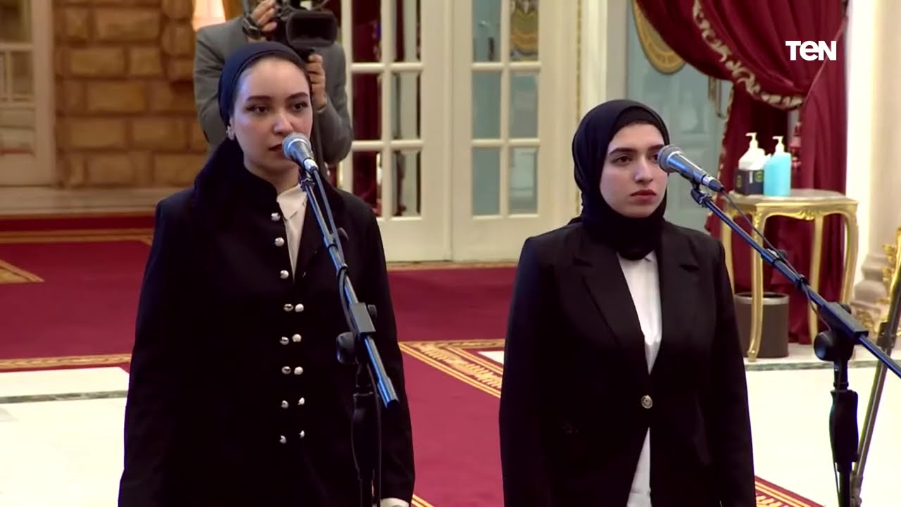 الرئيس السيسي يشهد اختبارات المتقدمين لوظائف وزارة التربية والتعليم والتعليم الفني