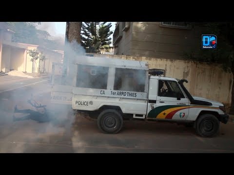 Vidéo: Comment Les Flics Décident-ils Où Lancer Une Grenade Lacrymogène? Réseau Matador