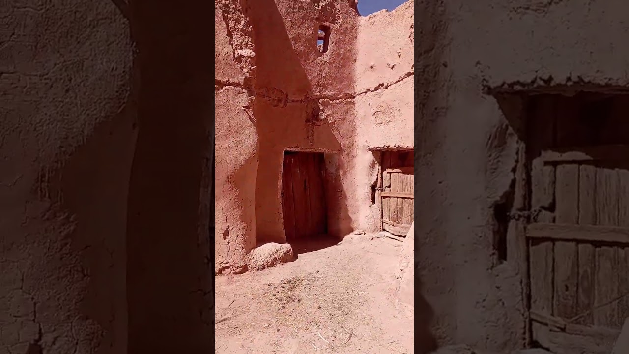 قصر بوكايس في الصحراء الجزائرية