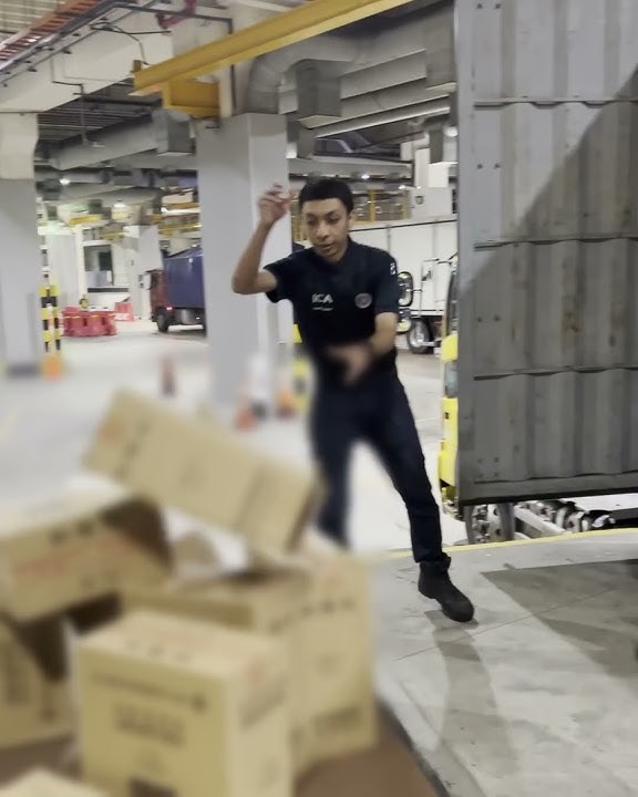 Smugglers didn’t exercise prudence 🏃‍♀️🏃🏃‍♂️