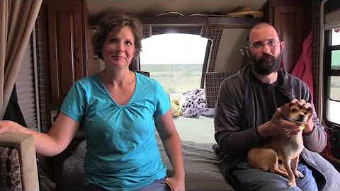 Family Living in a Lance 26" Travel Trailer Tour