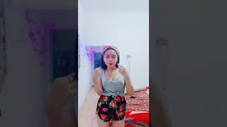 Hot Sampai Kelihatan