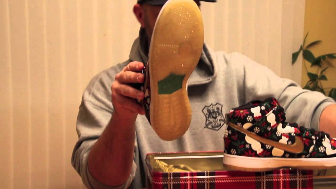 ugly sweater dunks 2018