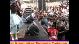 New Pallapa Api Asmara Gerry ft Tasya Live in Todanan Blora