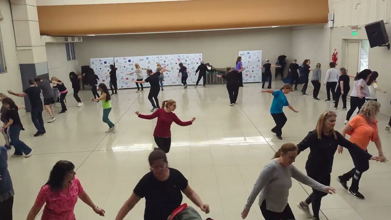 Hine Ze Maguia - הנה זה מגיע - Dudu Barzilay