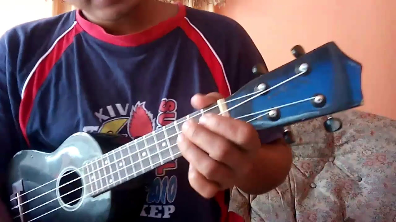 Tehnik AWAL belajar Bermain UKULELE bagi PEMULA YouTube