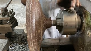 Jugadi Technique For Office Chair Rebuilt.