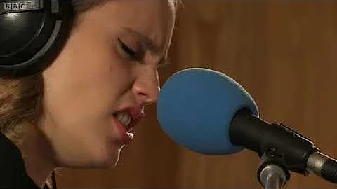 Anna Calvi Beyoncé Naughty Girl BBC Radio 1 Live Lounge 2012