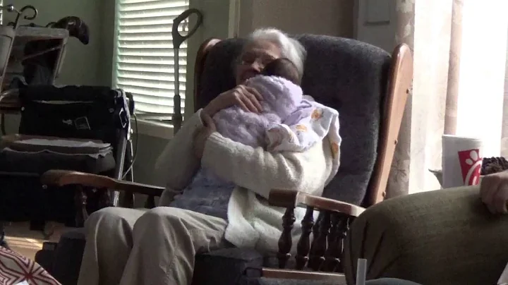 Grandma meeting Lyla Ray