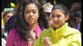 Kylie jenner , travis scott & bff jordyn woods @ paris fashion week 21
june 2018 show vuitton / juin #pfw