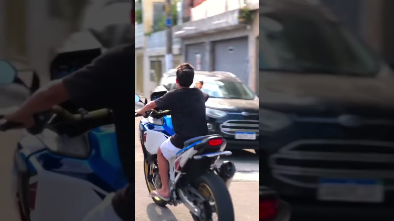 Hombre común vs niño promedio de Brasil 