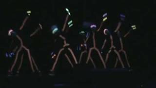Sheboygan North High Dance Team GLOWSTICK ROUTINE :)