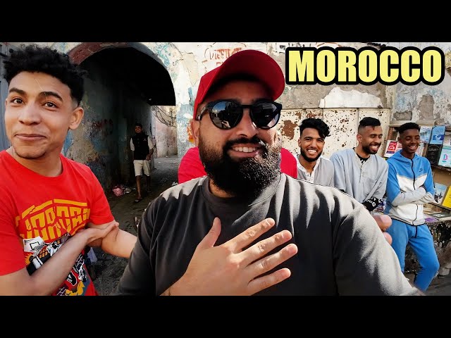 Travel vlog - The Real Streets of Morocco 🇲🇦 (Casablanca)