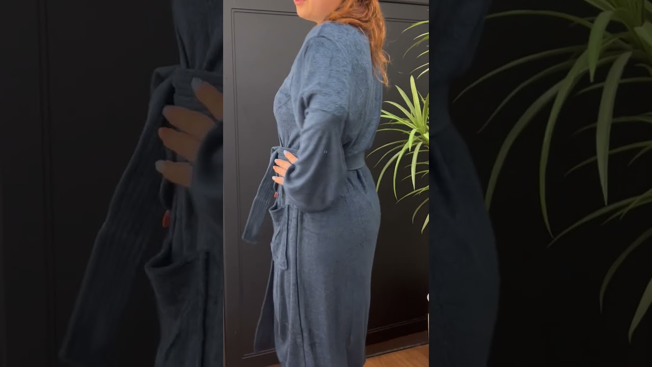 GUYS I LOVE MY NEW BATHROBE SO MUCHHHHH 