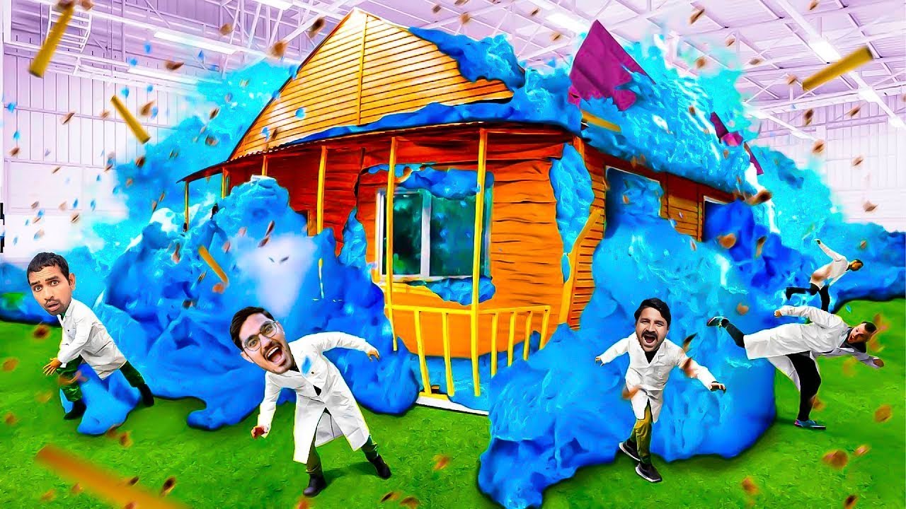 Largest Elephant Toothpaste In Cement Mixture Machine   सीमेंट मिलाने वाली मशीन में धमाल