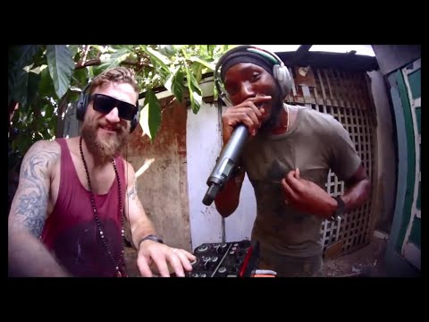 Dub FX / Kabaka Pyramid - Lyrics Deity ( Dubplate )