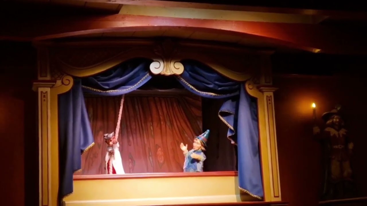 Poppenkast Theater en Natuurlijk de Sprookjesboom