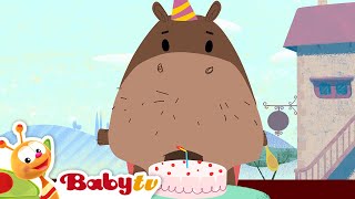 كعكة عيد ميلاد 🎂 | الأرقام والألوان | فيديوهات كارتون للأطفال | @BabyTVArabic​ screenshot 5