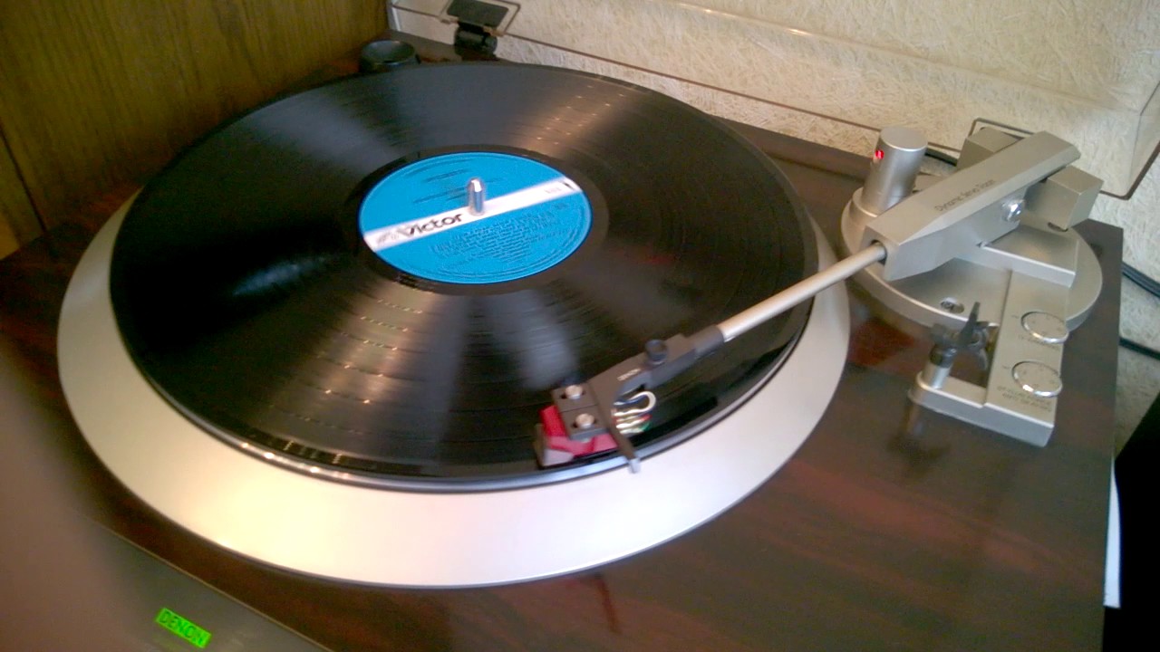 Denon DP-51F - YouTube