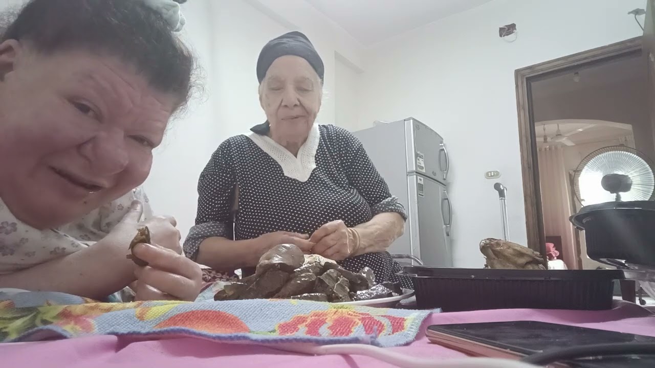 اكله ورق عنب وفراخ 👍👍🙏🙏🙏🦃🦃🦃🦃