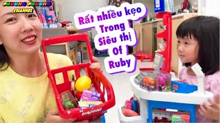 Ruby tập làm nhân viên tốt , bán hàng siêu thị cho mẹ Dương