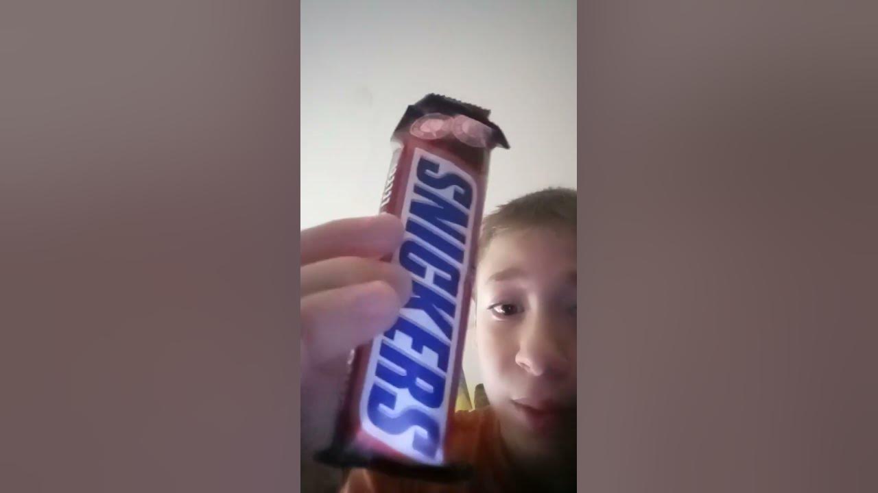какой ваш любимый шоколад Баунти Сникерс или твикс - YouTube