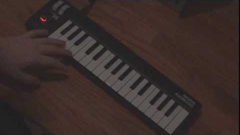 Quick Song with MidiPlus AKM320 (by Spaine )