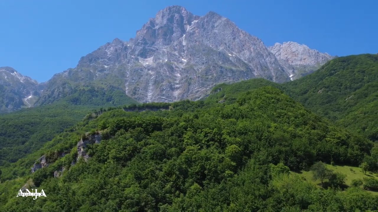 DRONE - il Gran Sasso da Casale San Nicola